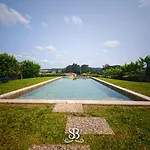 Casa Com Piscina Privada De 10m E Jardim, Ate 8 Pessoas, Perto Do Porto *