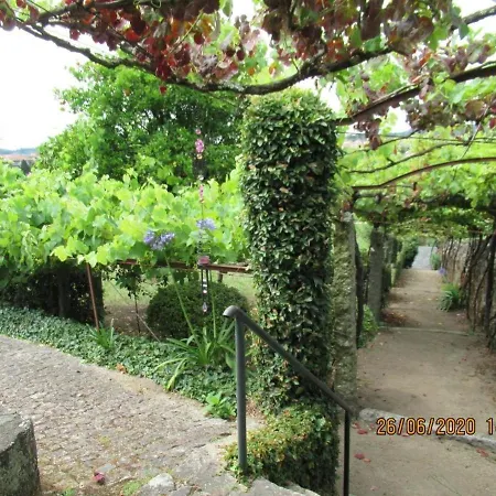 Casa Tranquila Com Jardim, O Refugio Ideal Abrandar