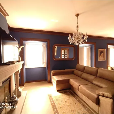Casa Com Piscina Privada De 10m E Jardim, Ate 8 Pessoas, Perto Do Porto *