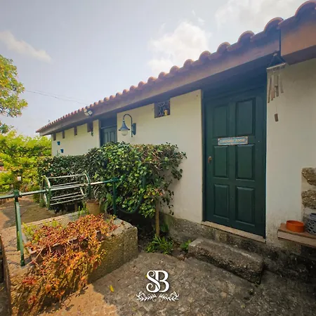 Casa Tranquila Com Jardim, O Refugio Ideal Abrandar Landim