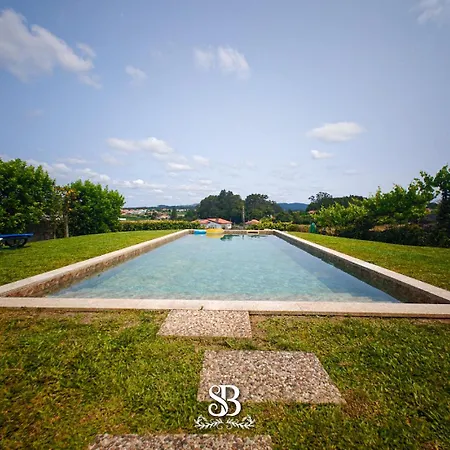 Casa Com Piscina Privada De 10m E Jardim, Ate 8 Pessoas, Perto Do Porto *