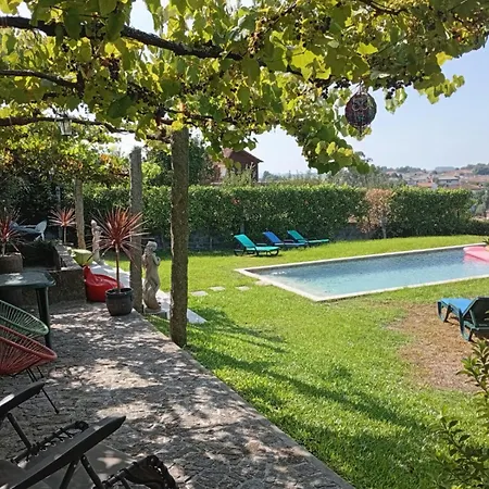 Casa Com Piscina Privada De 10m E Jardim, Ate 8 Pessoas, Perto Do Porto Landim