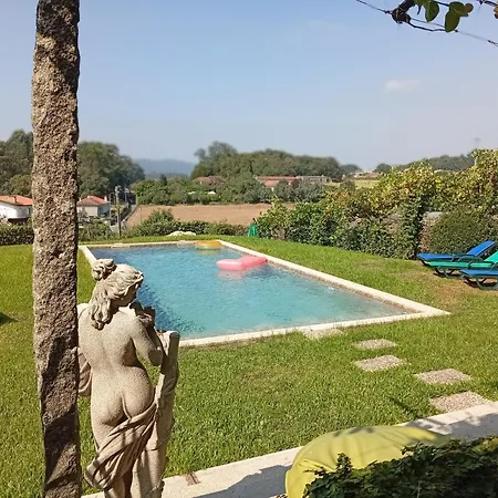 Holiday home Casa Com Piscina Privada De 10m E Jardim, Ate 8 Pessoas, Perto Do Porto Landim