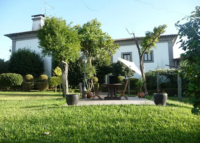 Casa Com Piscina Privada De 10m E Jardim, Ate 8 Pessoas, Perto Do Porto Landim