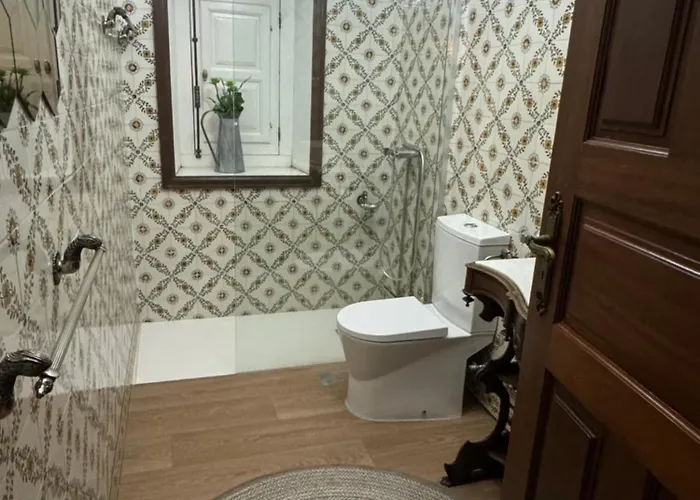 Casa Com Piscina Privada De 10m E Jardim, Ate 8 Pessoas, Perto Do Porto *