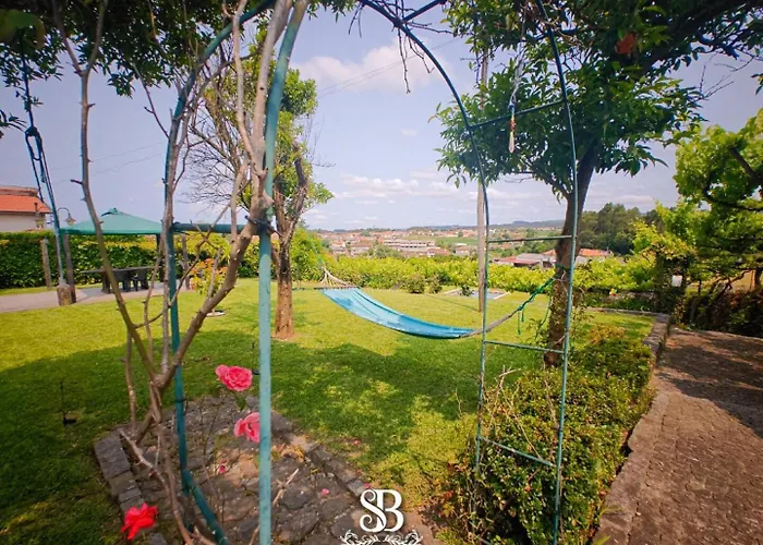 Casa Com Piscina Privada De 10m E Jardim, Ate 8 Pessoas, Perto Do Porto