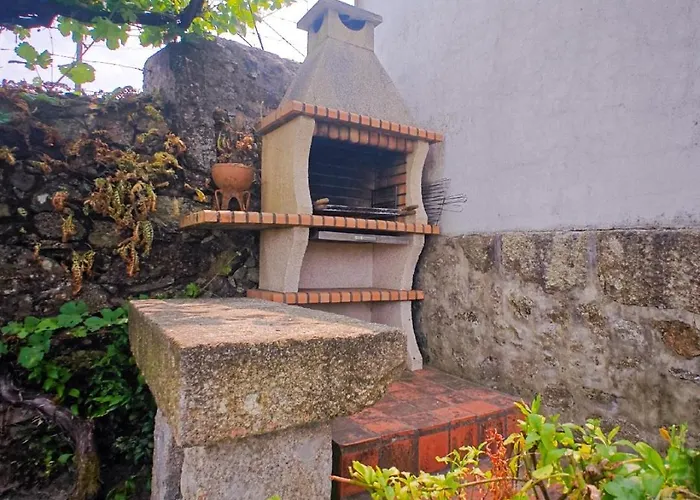 Casa Com Piscina Privada De 10m E Jardim, Ate 8 Pessoas, Perto Do Porto * Landim